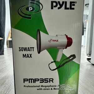Pyle White and Red Megaphone - 30 Watt Max